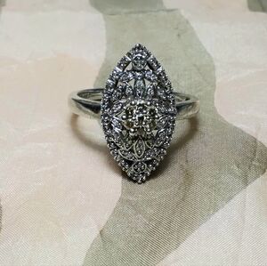 925 Silver Marcasite Ring Sz 9-1/2